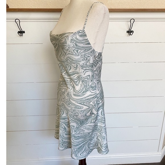 Audrey 3+1 Forest Green‎ & White Marble Mini Slip Dress - S - Picture 3 of 9